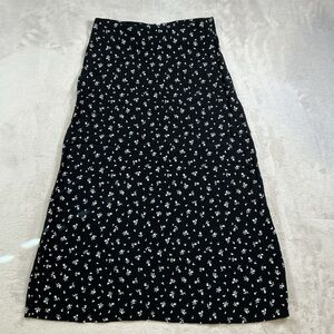 Brandy Melville Black Floral Skirt Size 2